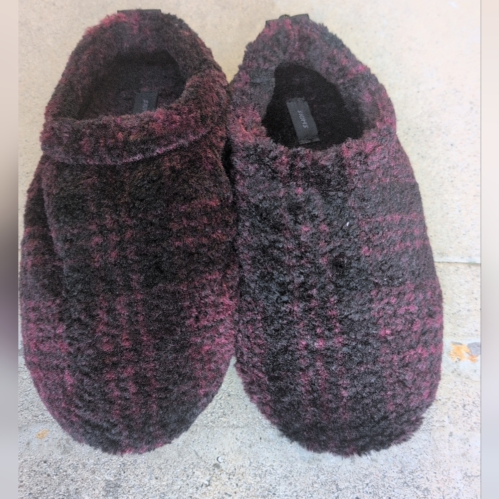 Skims Fux Fur Cozy Plaid Slippers Size 39 NWOT